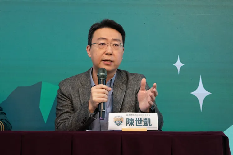 陳世凱認為柯文哲沒資格談教育平權。賴辦提供