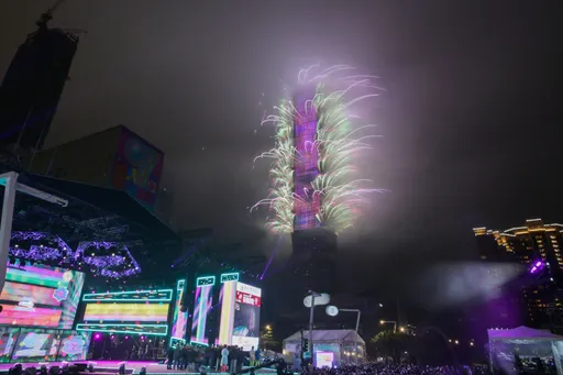 迎接2024!看101煙火在上風處最佳 元旦曙光得「碰運氣」