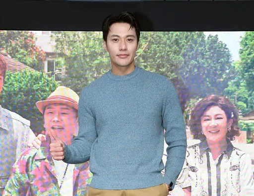 張睿家《阿叔》扮乩身太傳神 見面會歡迎粉絲來問事