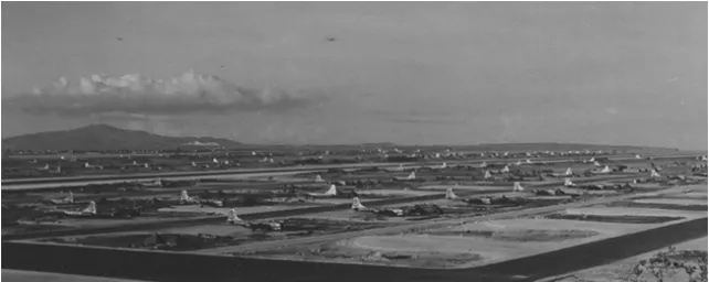 二戰期間，天寧島機場的美軍B-29轟炸機。翻攝美國國家公園管理局官網