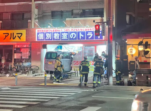 日本又一樁怪車禍 福岡汽車衝進補習班釀3傷