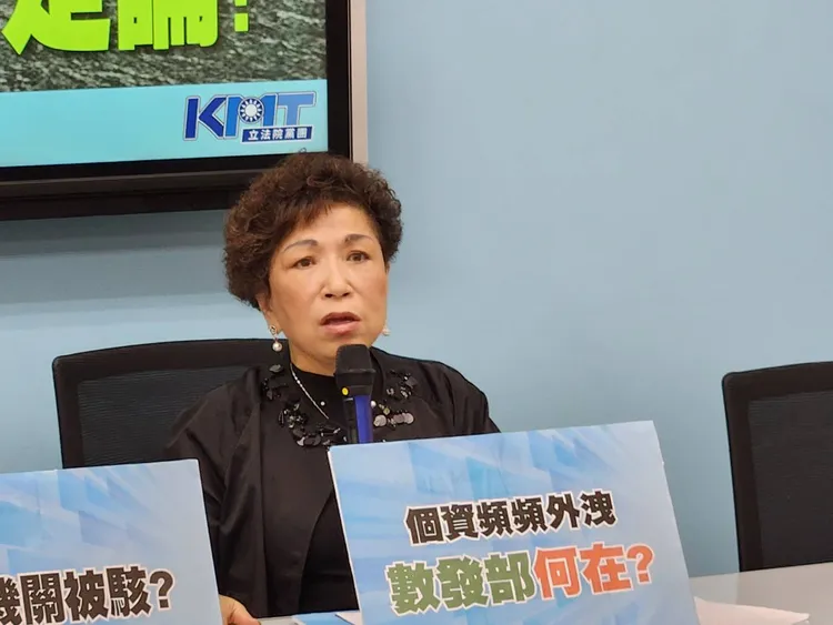 游毓蘭認為政府不能全部賴給「阿共的陰謀」。施智齡攝