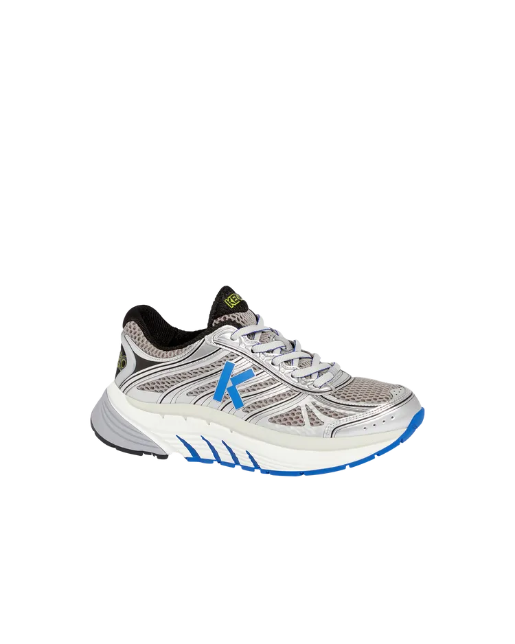 KENZO-PACE銀灰色運動鞋，1萬8800元。品牌提供