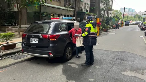 70歲婦人領380萬買黃金 這回不是詐騙!警方獲報到場秒變護鈔任務