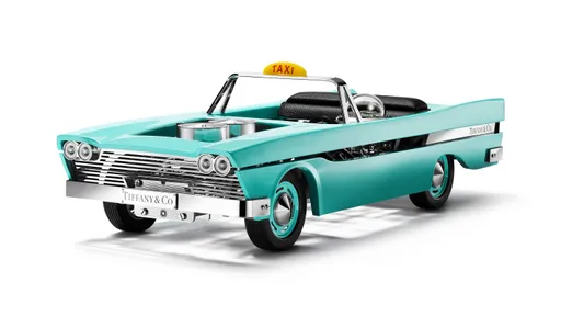 Tiffany端出紐約計程車座鐘 細節超精緻連引擎都可發動