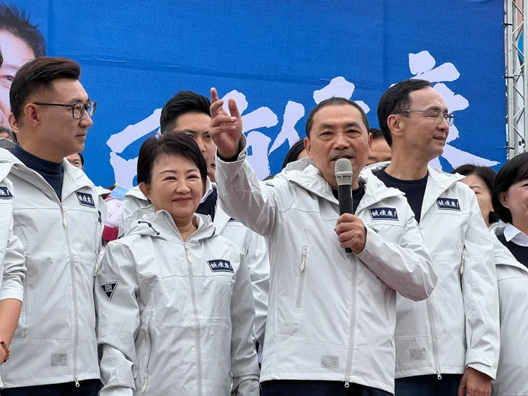 侯友宜強調若當選總統將與盧秀燕配合，全力發展台中。鮮明攝