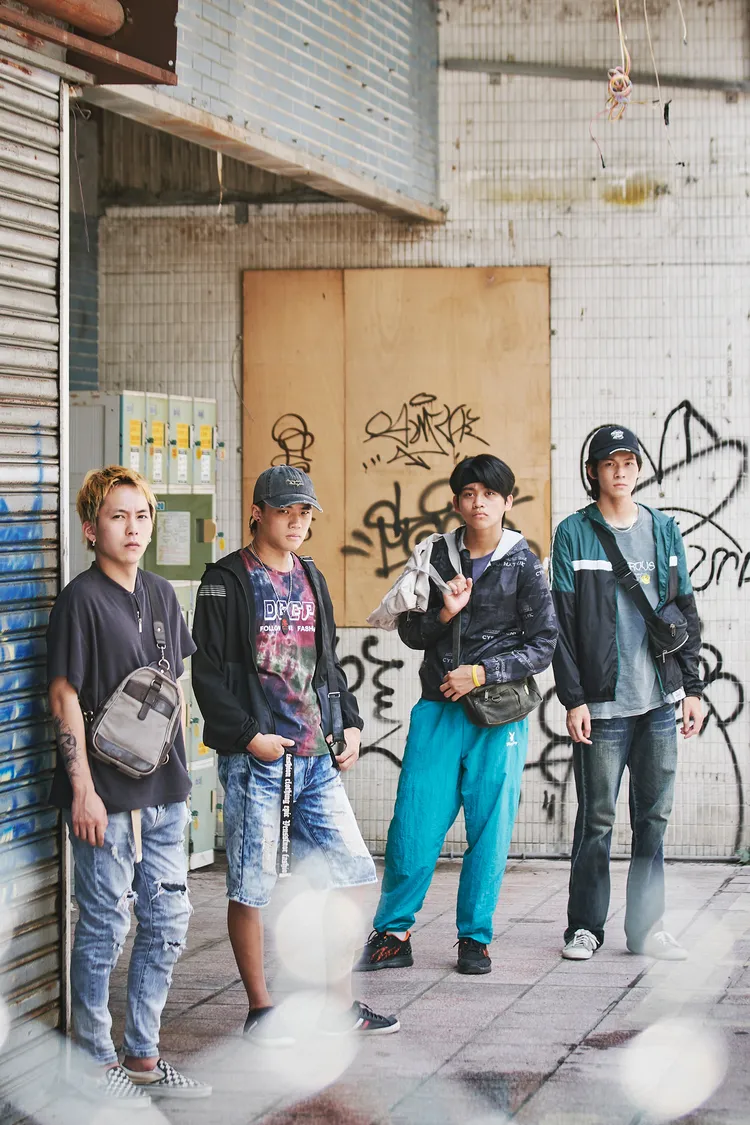 巫建和（左起）、潘親御、鍾家駿、黃聖球在《壞男孩》首度合體使壞。好勁影業有限公司提供