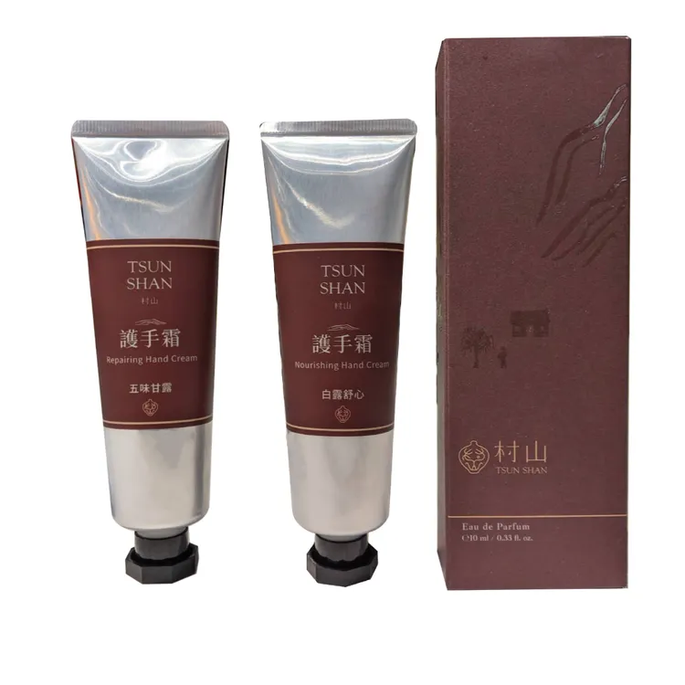 村山的雪域馨醇藏紅花護手霜組，原價1360元，特價1050元。