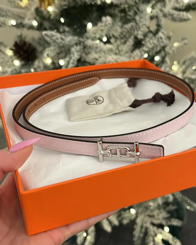 兒子送上的聖誕禮物是愛馬仕手環。翻攝孫瑩瑩IG