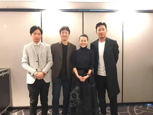 曾寶儀4年前同框李善均　哀悼嘆「無法得到答案了」