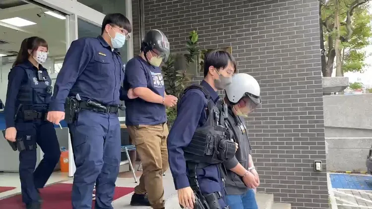 三男移送法辦。中壢警分局提供