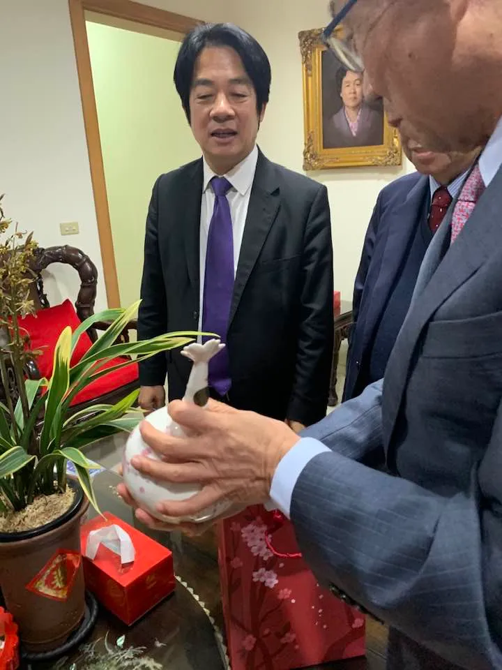 賴清德萬里老家內部陳設。翻攝自廖英熙臉書