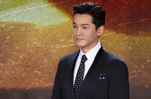  胡歌護經紀人老婆槓上粉絲！網友拍照建議踢到鐵板