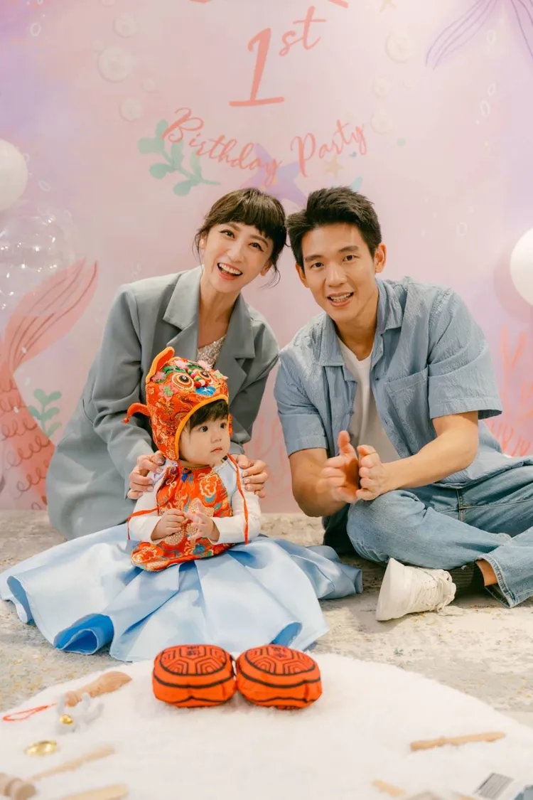 蔡允潔愛女抓周。Playground/美式婚禮婚紗提供