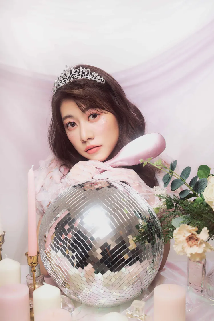 阿部瑪利亞自認很有儀式感。潘朵拉的美妝盒提供