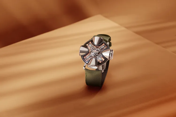 Horological Machine Nº11 Architect「時居」腕錶搭配玫瑰金錶盤，限量25只，808萬元