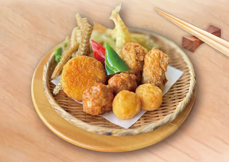 炸物拼盤半價優惠。業者提供