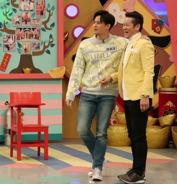 徐新洋換上一張彩色照片，笑稱這張比較喜氣。翻攝徐新洋IG