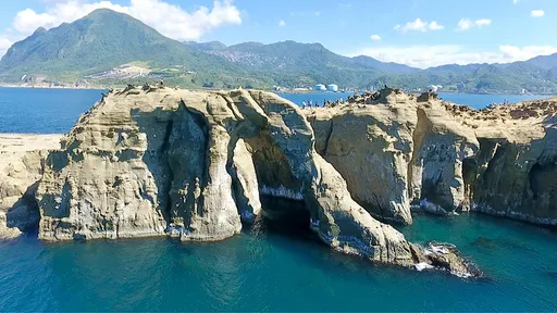 東北角「象鼻岩」斷了！律師曝1驚人巧合：應入祀忠烈祠