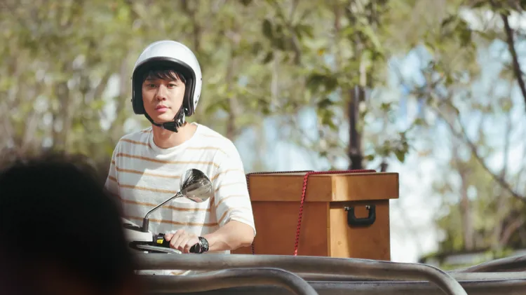 李玉璽飾演為了找回答案而重返久違家鄉的大學生。華視提供