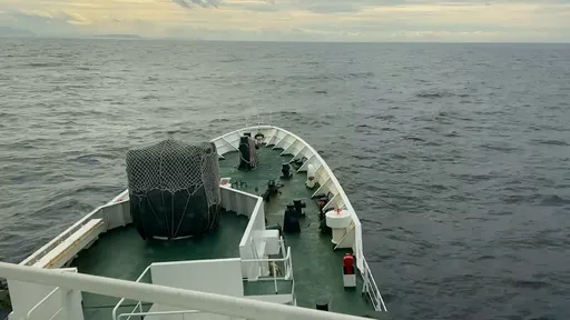 海虎潛艦找到救生衣、救難浮標! 3官兵仍失聯