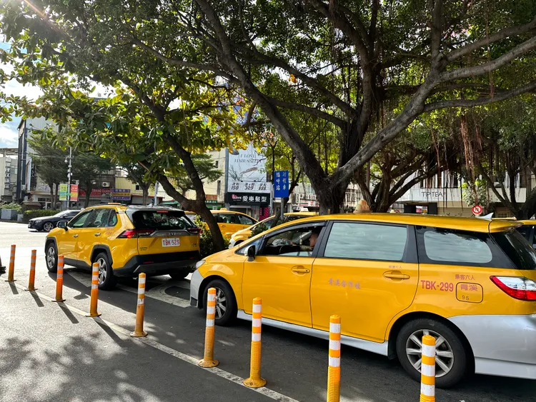 彰化計程車費率調整後，搭乘10公里、延滯10分鐘計算，車資約小漲31元。縣府提供