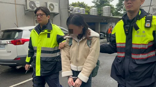 神明有眼!港籍正妹来台打工当诈团车手 爽游三峡老街一动作惨落网