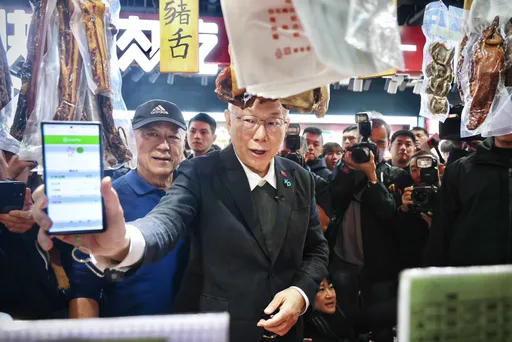 柯文哲急滅火!不只動工刨除農地停車場 違規收租120萬全捐了