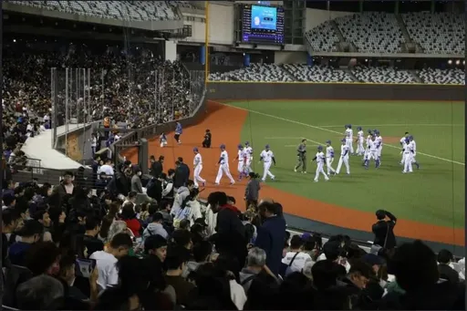 杜絕黃牛！立院初審通過：最高罰50倍　免費票每張最高罰1.8萬