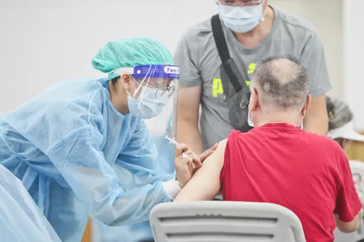 肺炎鏈球菌疫苗第3階段開打!26萬長者受惠 建議3款同打