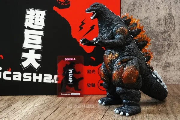 「哥吉拉紅蓮公仔 icash 2.0」。翻攝自「7-ELEVEN線上購物中心」