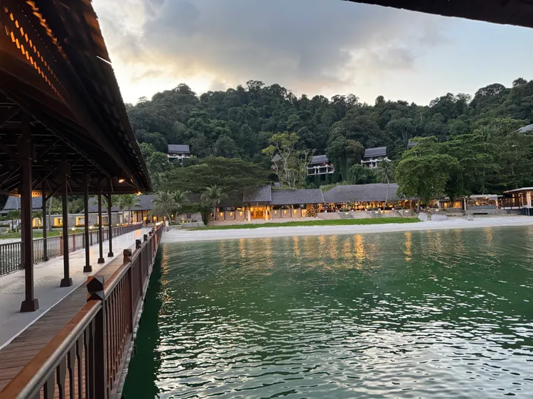 幸福島是邦咯島的外島。吳玉愛攝