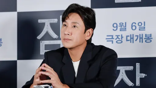 李善均留下2部遺作 韓演藝圈悲痛!朴敏英新戲宣傳喊卡