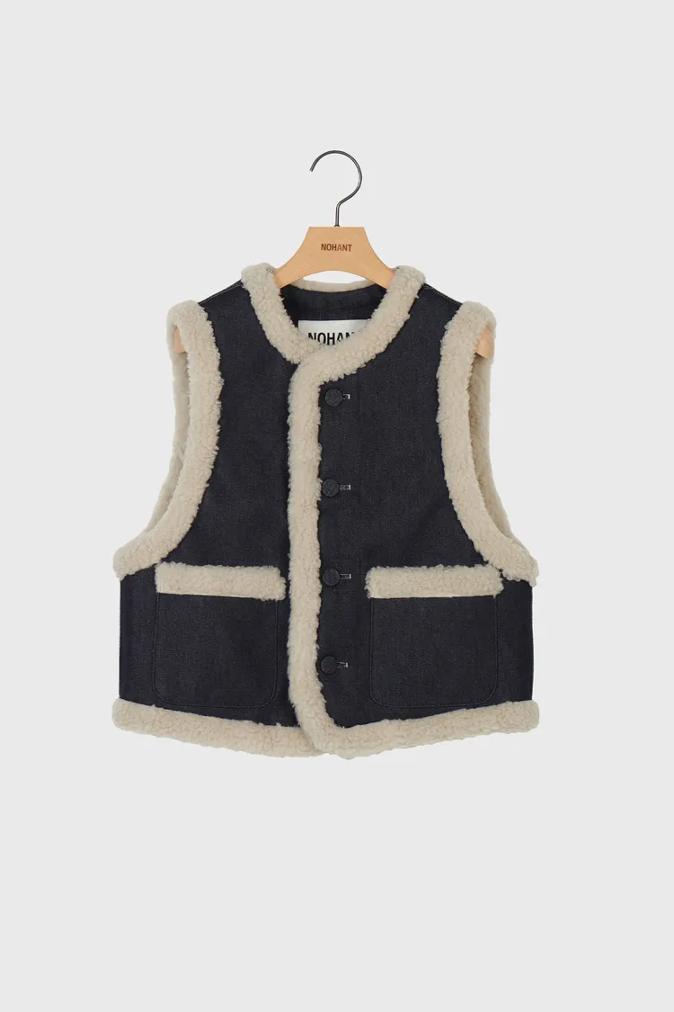 丹寧毛絨夾克，1萬800元。品牌提供