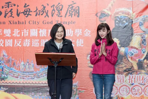 蔡英文週日挺台北女將 讚這3人發揮即戰力「撐國家未來」