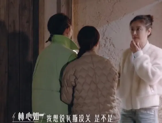 霍建華求婚擺一堆蠟燭，讓林心如誤以為瓦斯沒關。翻攝《我們的美好生活》