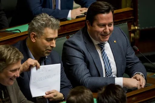 哥哥被中國收買 比利時議員辭軍事採購委員會主席