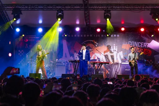 宇宙人迎接20週年回起點演出 重返母校踏上人生初舞台