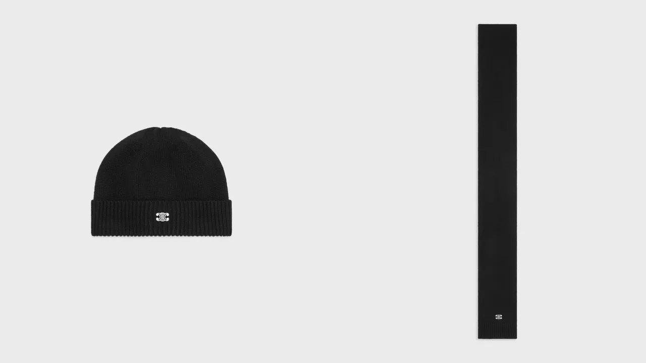 羊毛羊絨混紡Triomphe針織帽(左)2萬2000元、圍巾2萬7000元。品牌提供
