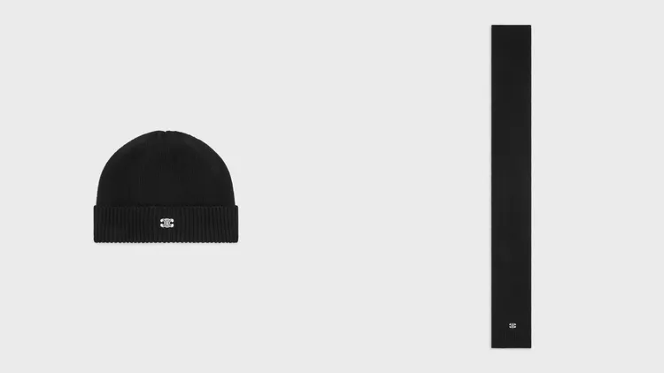 羊毛羊絨混紡Triomphe針織帽（左）2萬2000元、圍巾2萬7000元。品牌提供