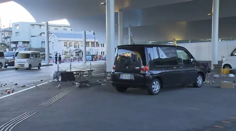 車禍現場凌亂一片。翻攝推特@rembrantchan
