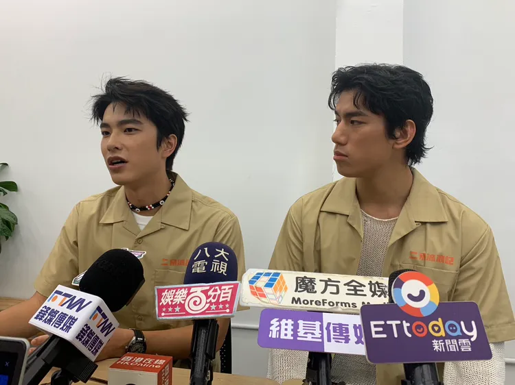 曾敬驊、朱軒洋出席節目記者會。林秭渝攝