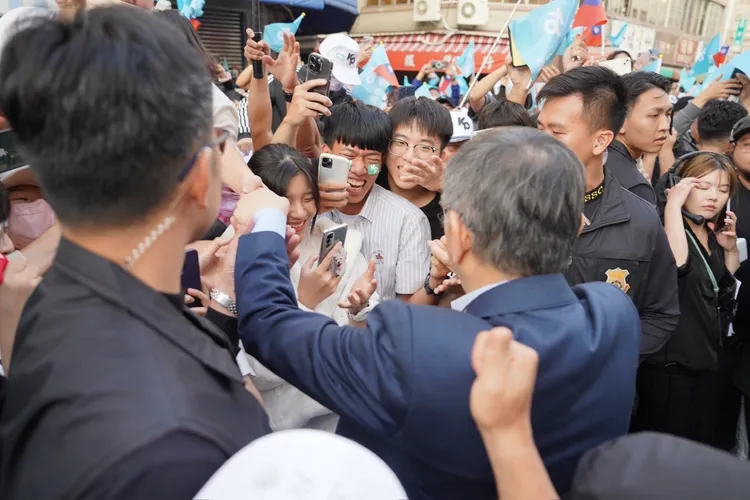 柯文哲入場。民眾黨提供