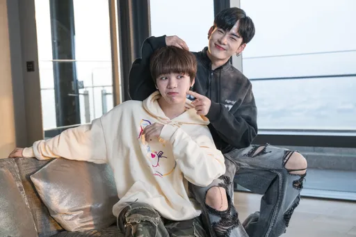 泰國「塔球CP」台灣合體超甜!Santa曝Earth愛撒嬌軟萌討食