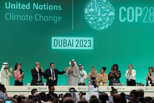 首提「摆脱化石燃料」 COP28气候峰会重点盘点|一文看懂