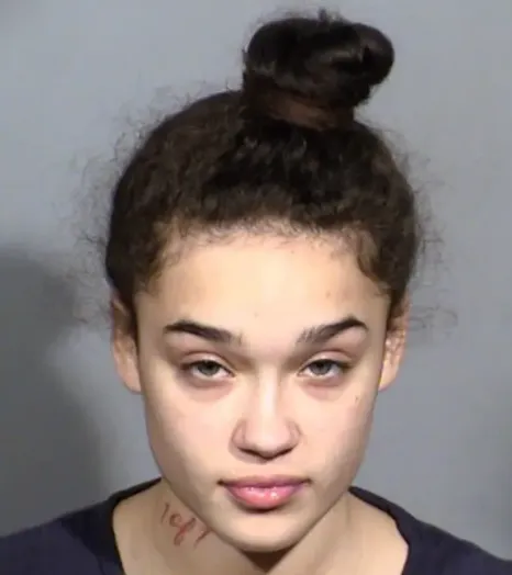 同案被逮捕的柯曼奇前女友。翻攝Police Department Nevada
