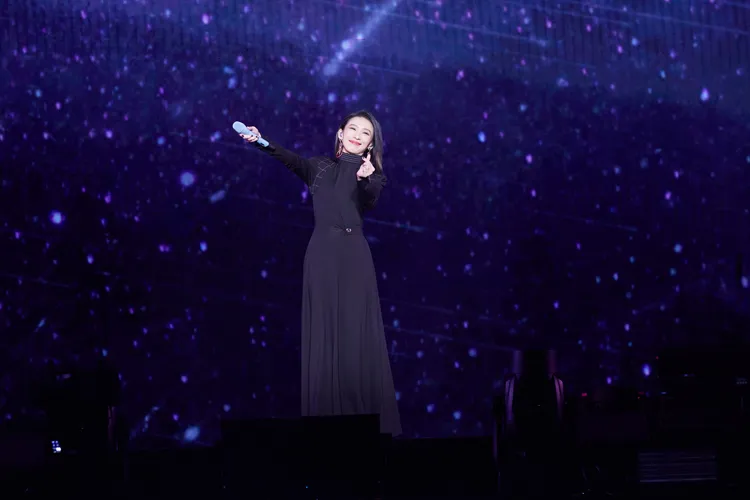 戴佩妮美聲助陣。仁仁娛樂提供