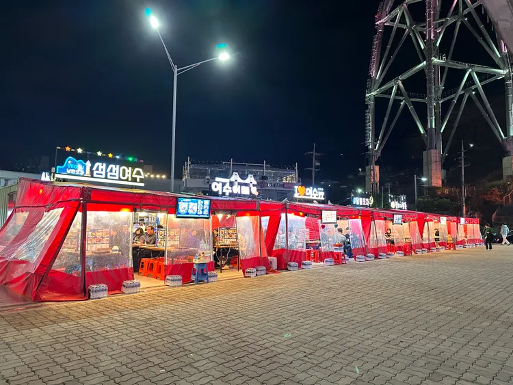 麗水浪漫小吃攤。陳怡文攝