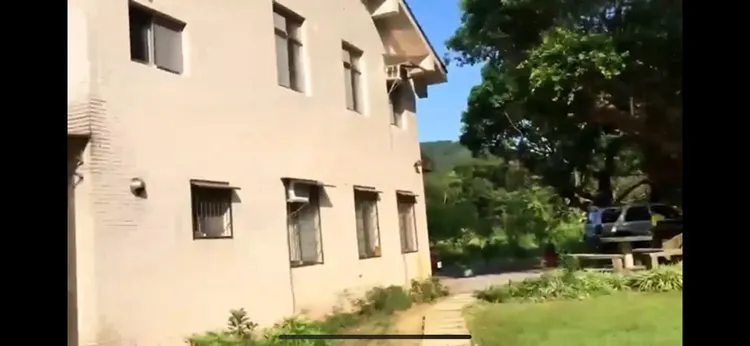 賴清德萬里老家實景影片截圖，翻攝自論壇PTT