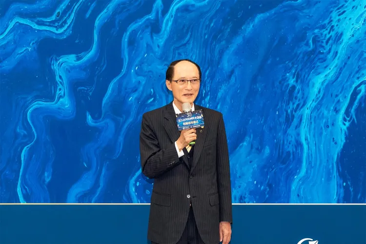 永慶房產集團董事長孫慶餘期許，永慶和政大的公益產學合作，不只要持續深化居住正義，更要擴及至社會關懷，發揮影響力，促進社會正向發展。永慶房屋提供
